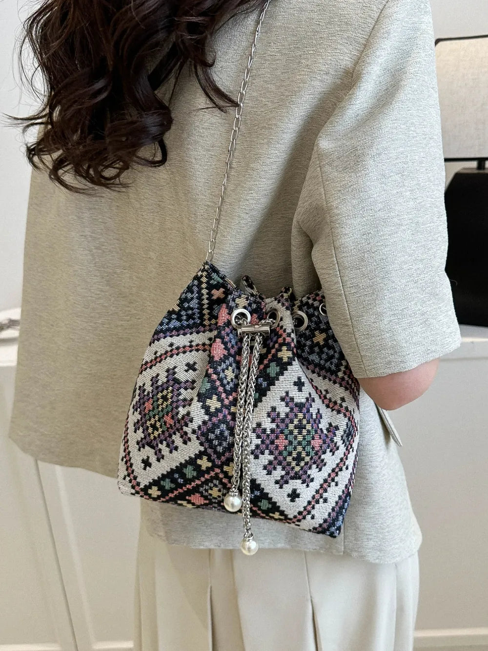 Printed Chain Bucket Bag Carauana Store