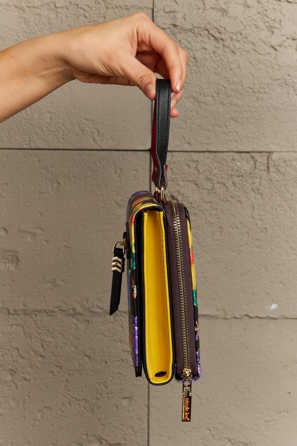 Nicole Lee USA Small Crossbody Wallet Carauana Store