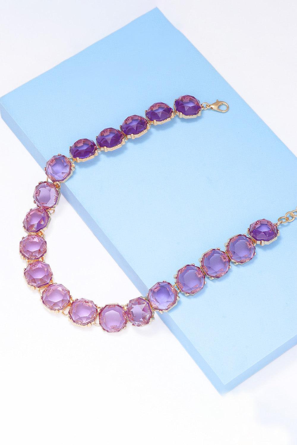 Zinc Alloy Resin Necklace Carauana Store