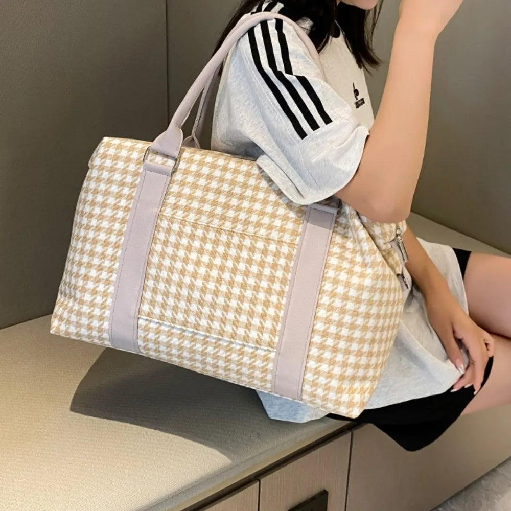 Houndstooth Canvas Travel Bag Carauana Store