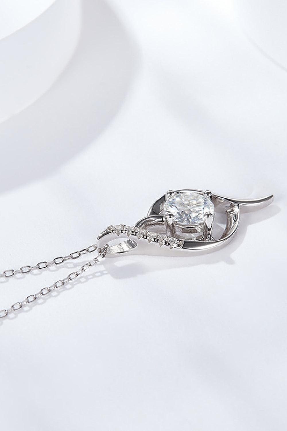 Platinum-Plated 1 Carat Moissanite Pendant Necklace Carauana Store
