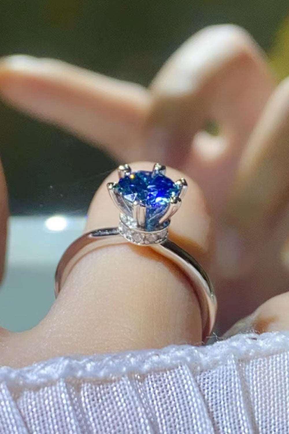 1 Carat Moissanite 6-Prong Solitaire Ring Carauana Store