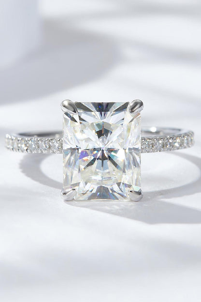 4 Carat Moissanite 4-Prong Side Stone Ring Carauana Store