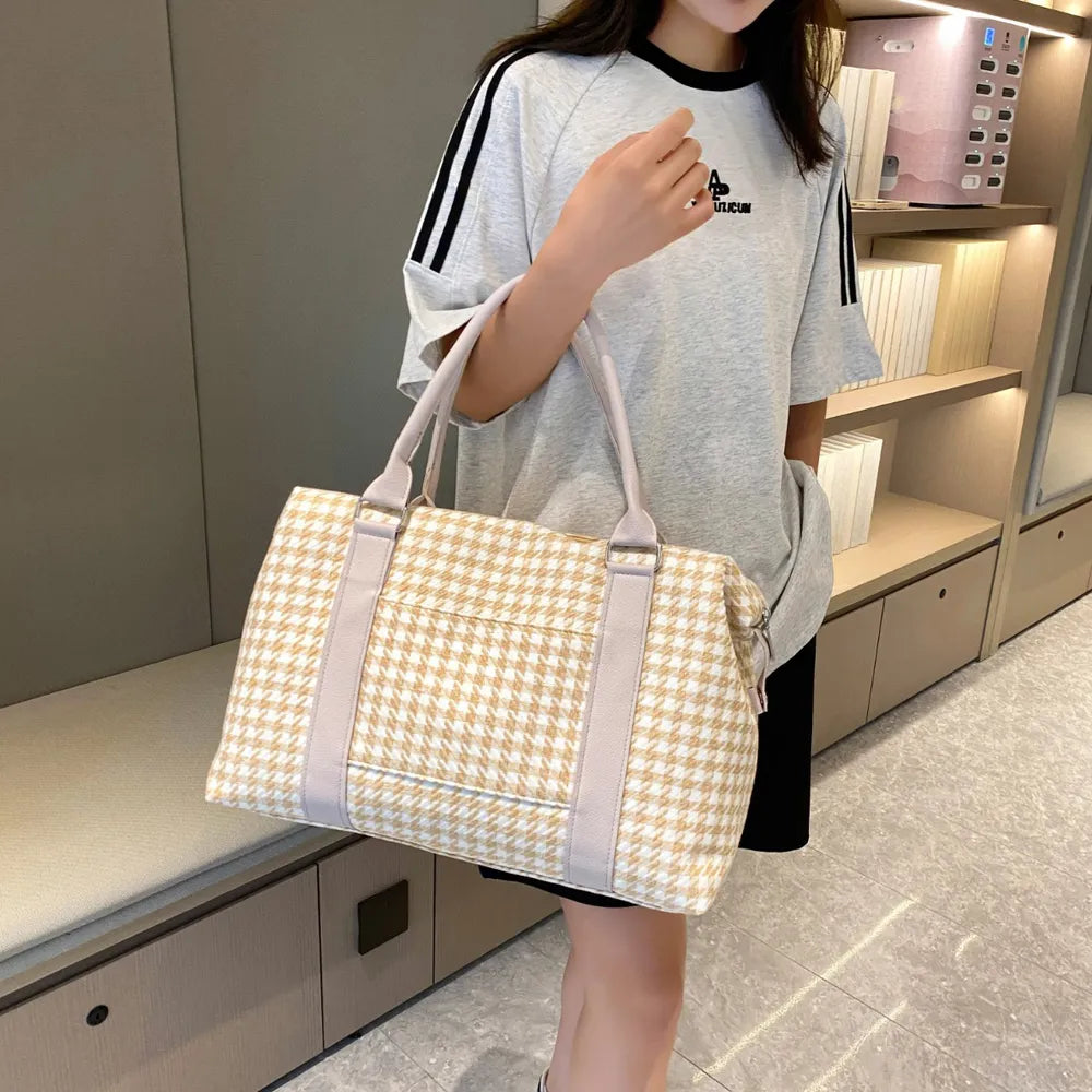 Houndstooth Canvas Travel Bag Carauana Store