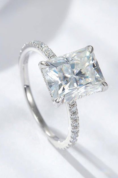 4 Carat Moissanite 4-Prong Side Stone Ring Carauana Store