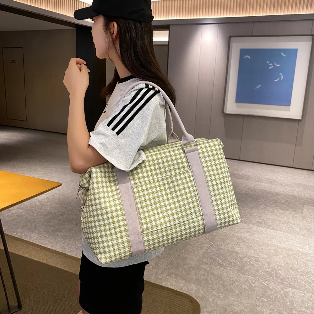 Houndstooth Canvas Travel Bag Carauana Store