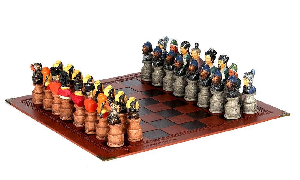 Chess Desktop Intelligence Game Movie Theme Toy Luxury Knight Hand-painted Carauana Store