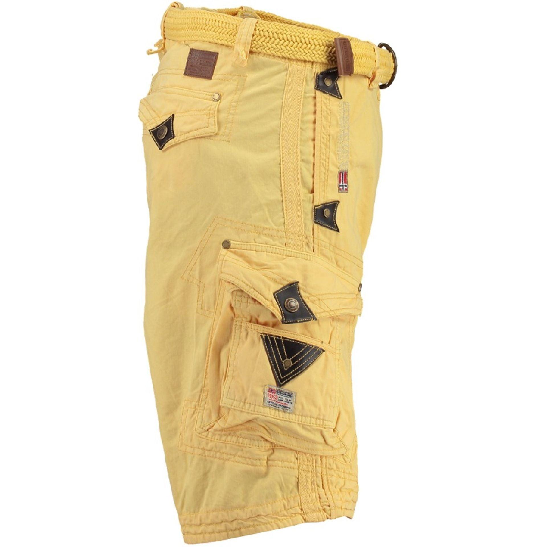 Geographical Norway Short Carauana Store