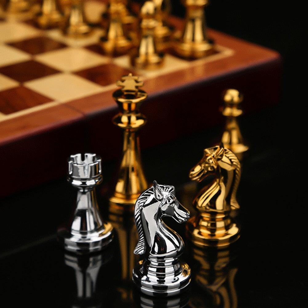 Metal International Chess Game with Exquisite Storage Box Medieval Luxury Chess Carauana Store