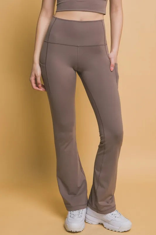 Love Tree High Waist Flare Active Leggings with Side Pockets Carauana Store