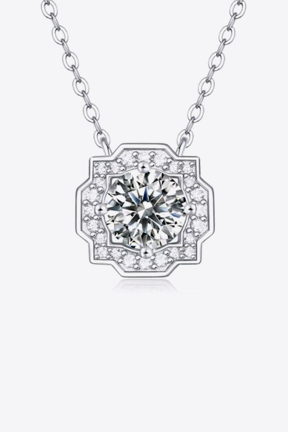 1 Carat Moissanite Flower Shape Pendant Chain Necklace Carauana Store